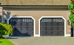 United Garage Door Service Nashville, TN 615-657-9052
